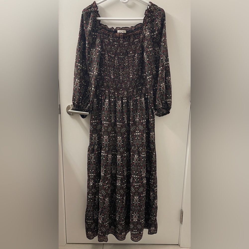 New dress but no tags size L